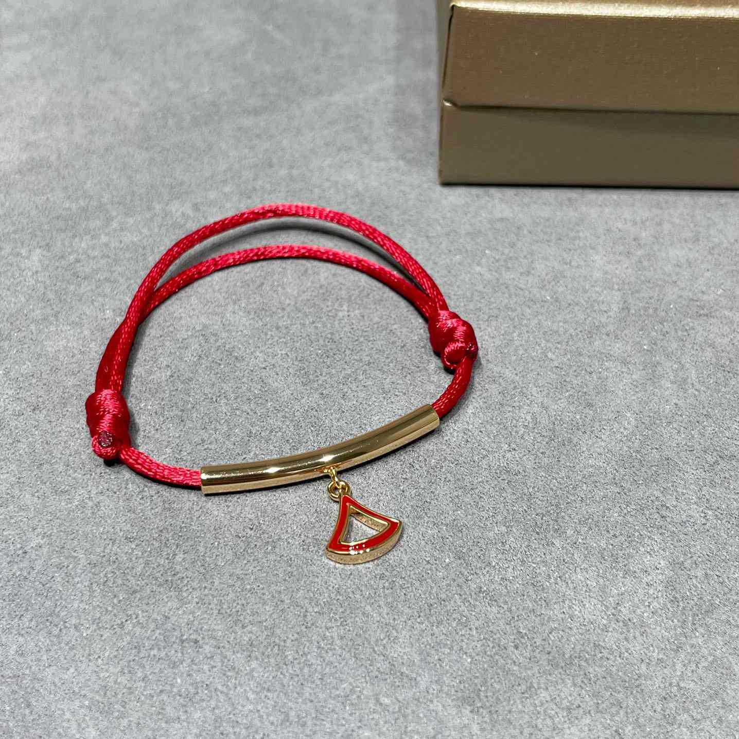 Bvlgari Divas’ Dream Bracelet - PerfectKickZ
