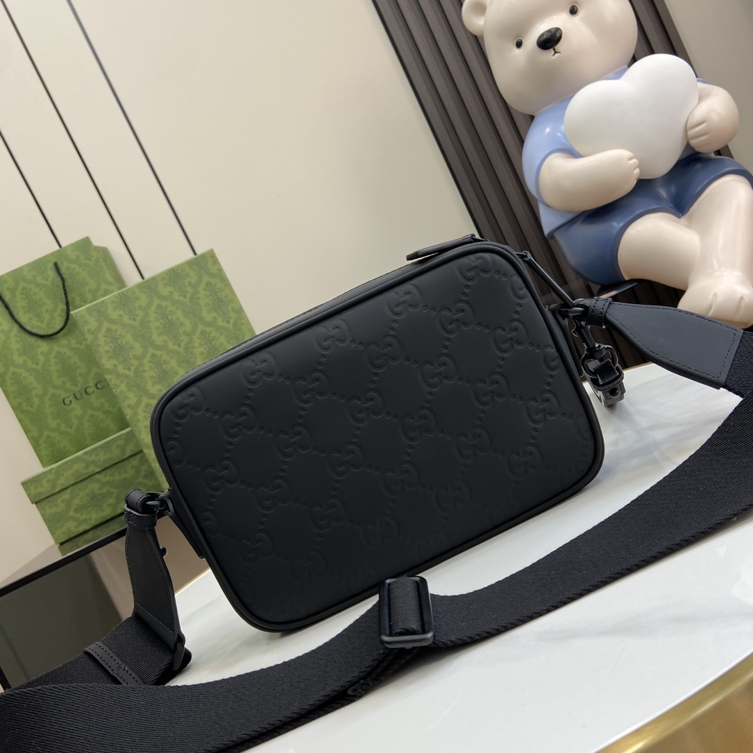 Gucci GG Crossbody Bag - PerfectKickZ