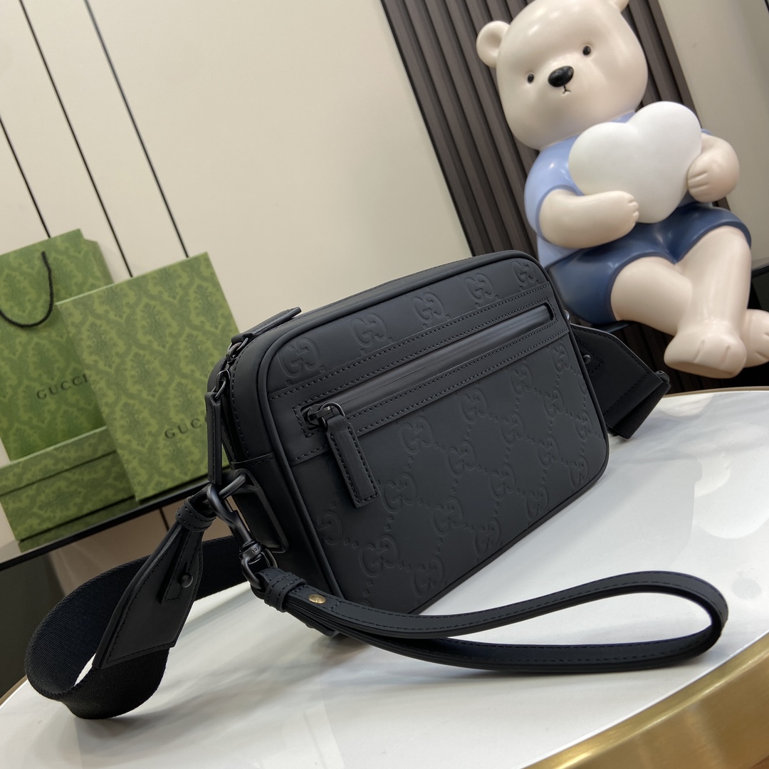 Gucci GG Crossbody Bag - PerfectKickZ