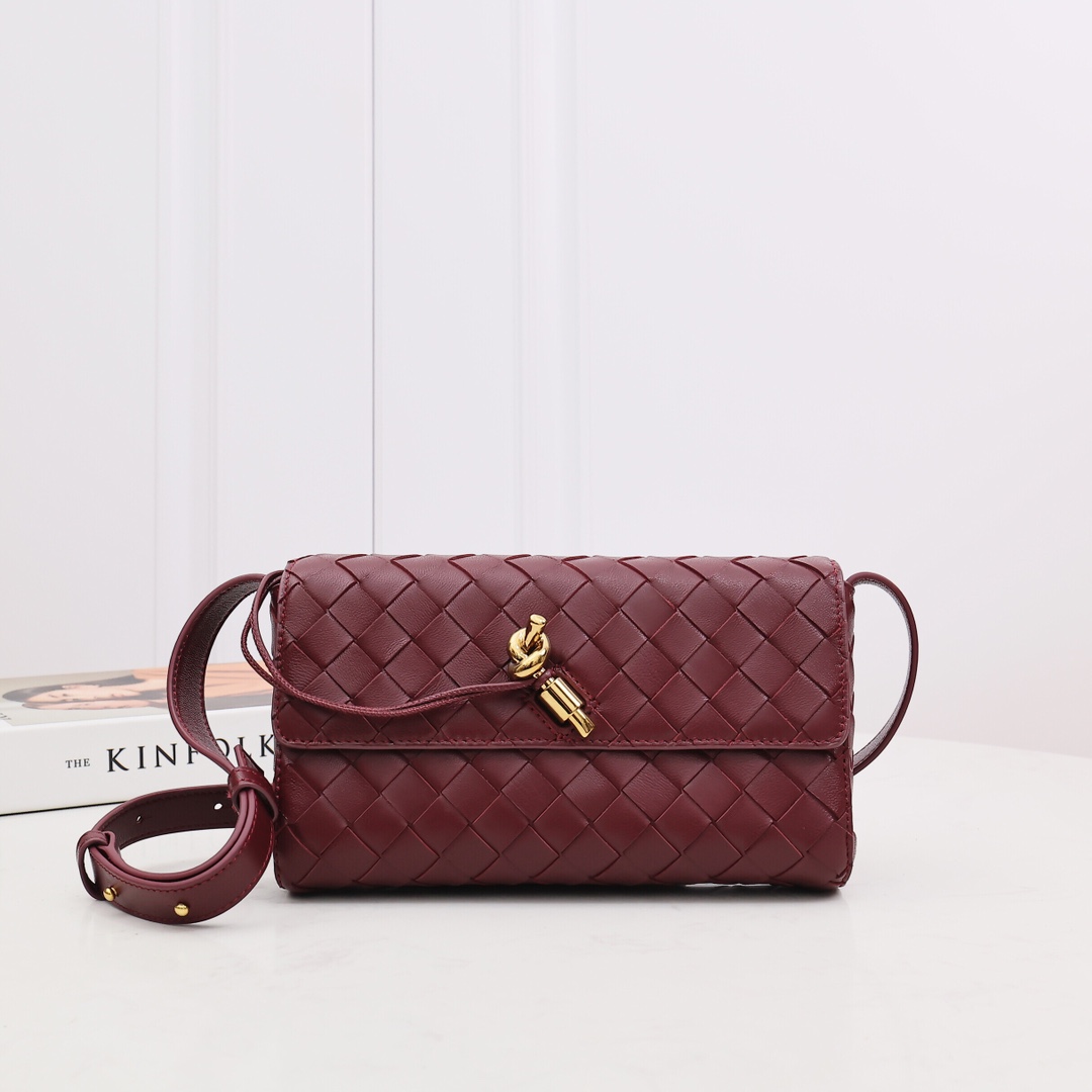 Bottega Veneta Mini Andiamo Cross-Body Bag - PerfectKickZ