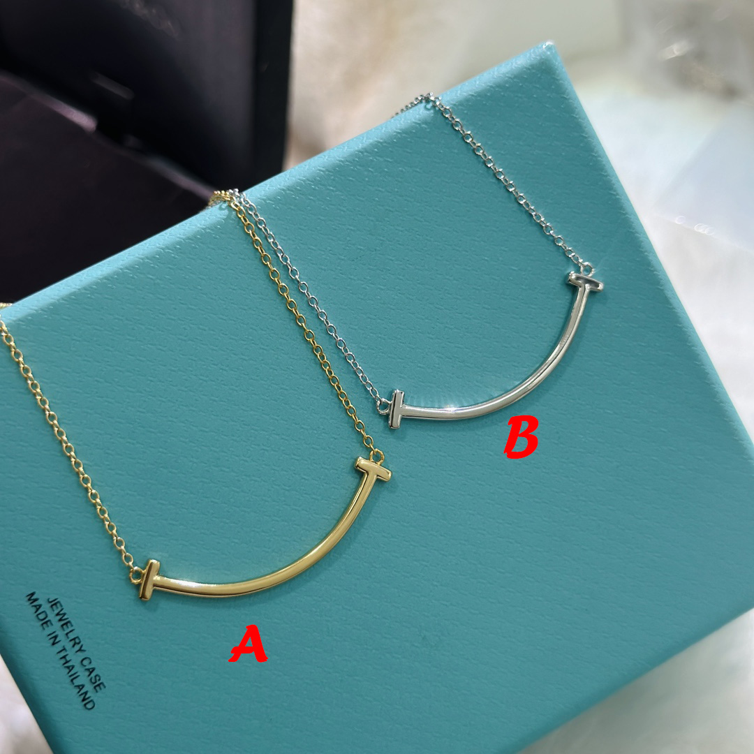 Tiffany&CO Heart Smile Pendant - PerfectKickZ