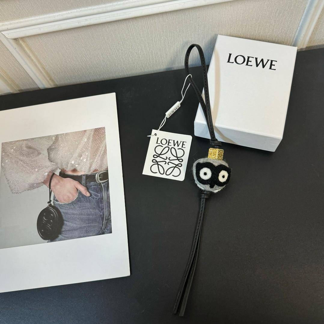 Loewe Owl charm In Felt And Calfskin - PerfectKickZ