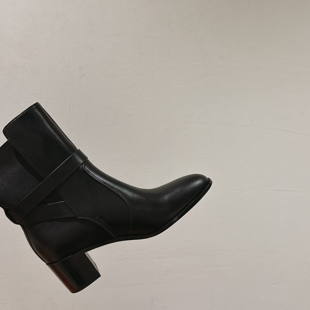 Hermes Frenchie 50 Ankle Boot - 