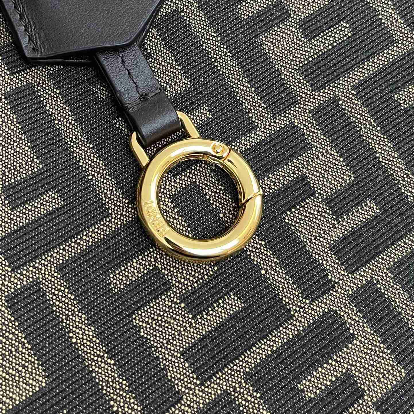 Fendi Origami Large Bag - PerfectKickZ