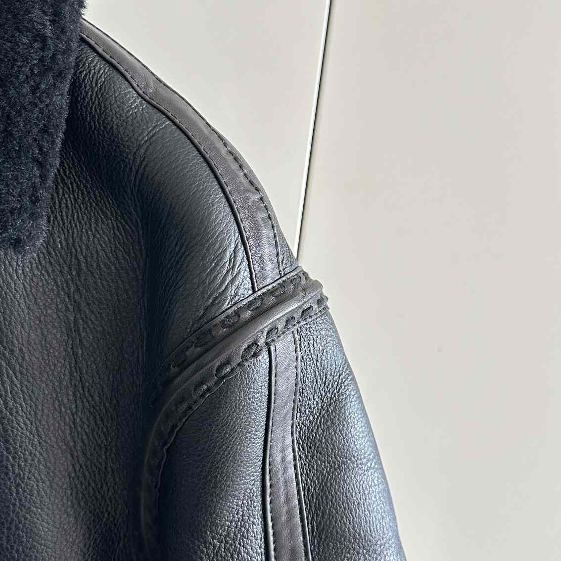 Fendi Black Shearling Jacket - 