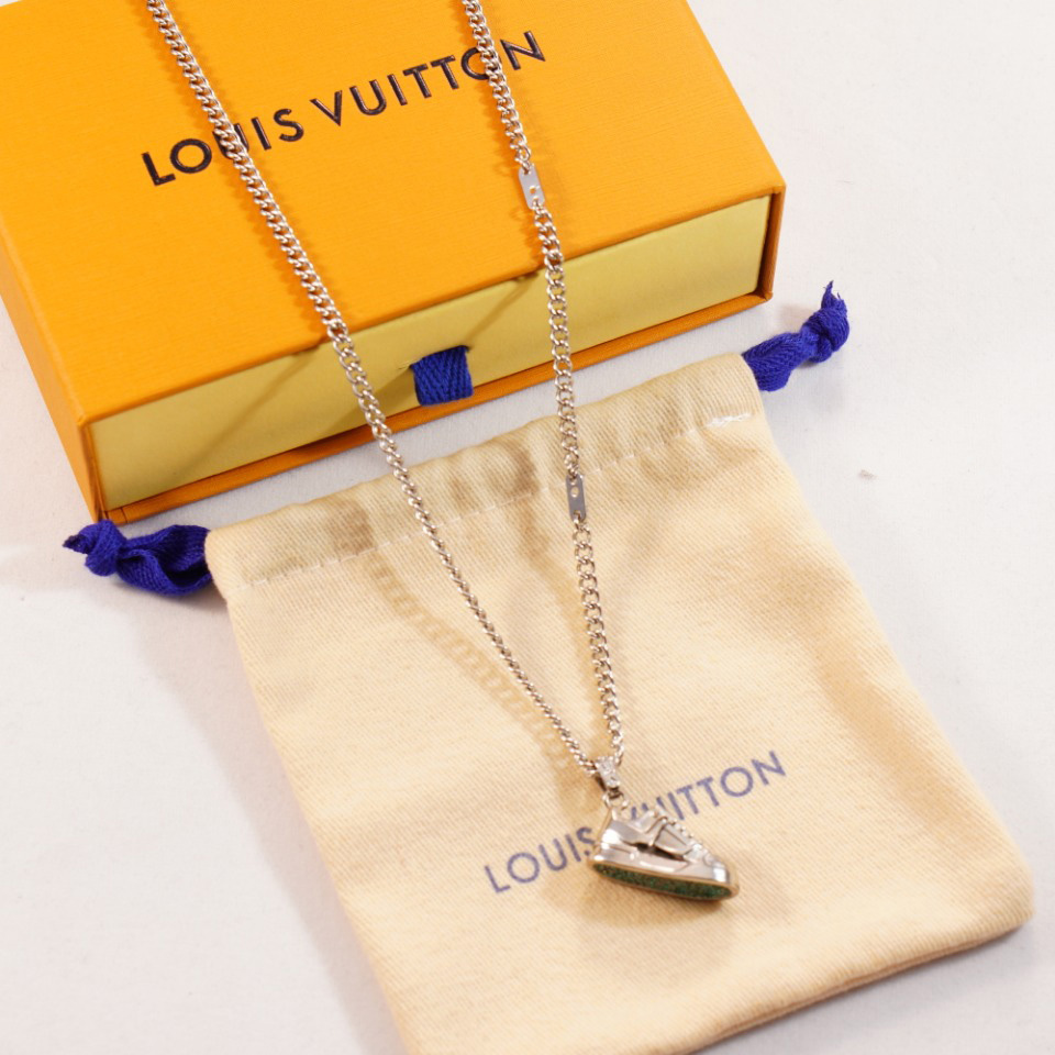 Louis Vuitton LV Trainer Strass Necklace    M01388 - PerfectKickZ