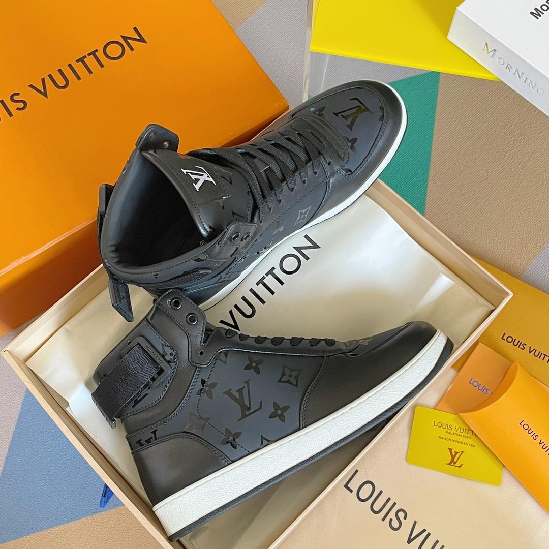 Louis Vuitton Rivoli Sneaker Boot 1A8EAP - 