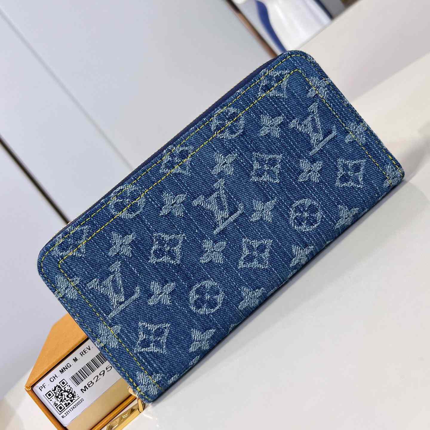 Louis Vuitton Zippy Wallet   M82958 - PerfectKickZ