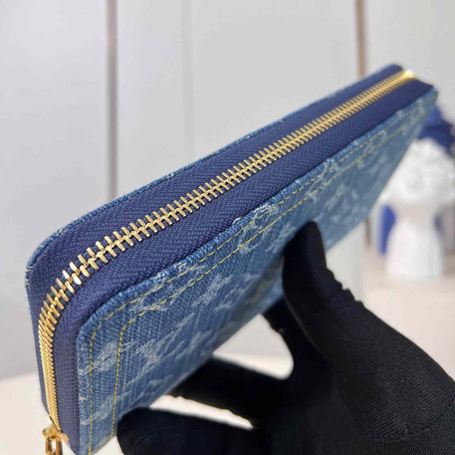 Louis Vuitton Zippy Wallet   M82958 - PerfectKickZ