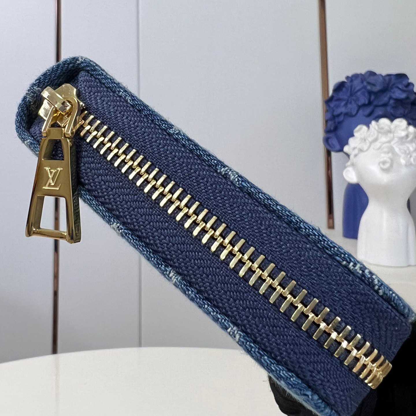 Louis Vuitton Zippy Wallet   M82958 - PerfectKickZ
