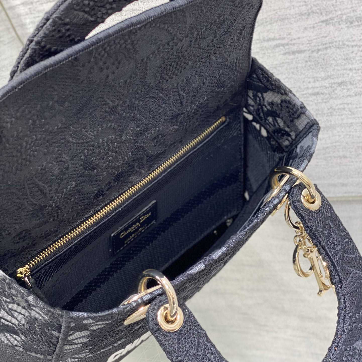 Dior Medium Lady D-Lite Bag - PerfectKickZ