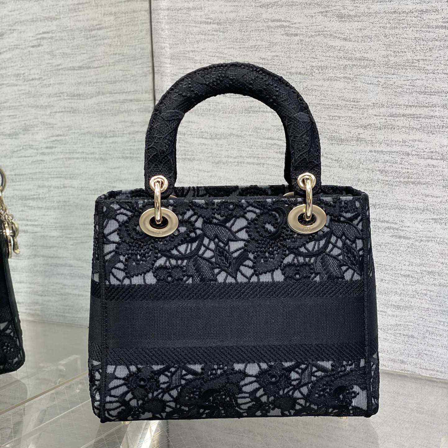 Dior Medium Lady D-Lite Bag - PerfectKickZ
