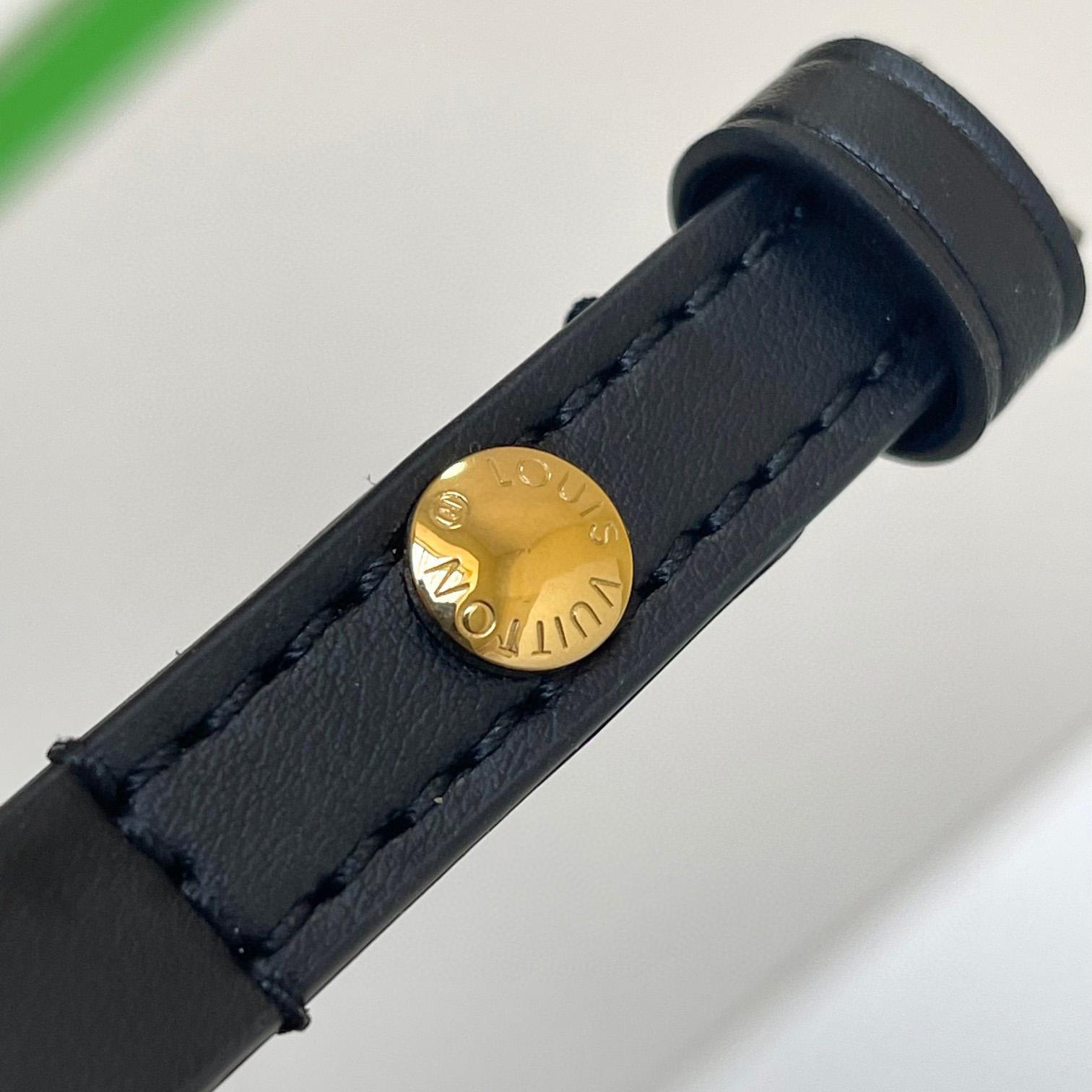 Louis Vuitton Wallet on Chain Ivy    M83091 - PerfectKickZ