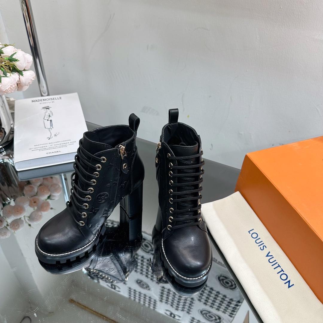 Louis Vuitton Star Trail Ankle Boot   1ACHOH - PerfectKickZ