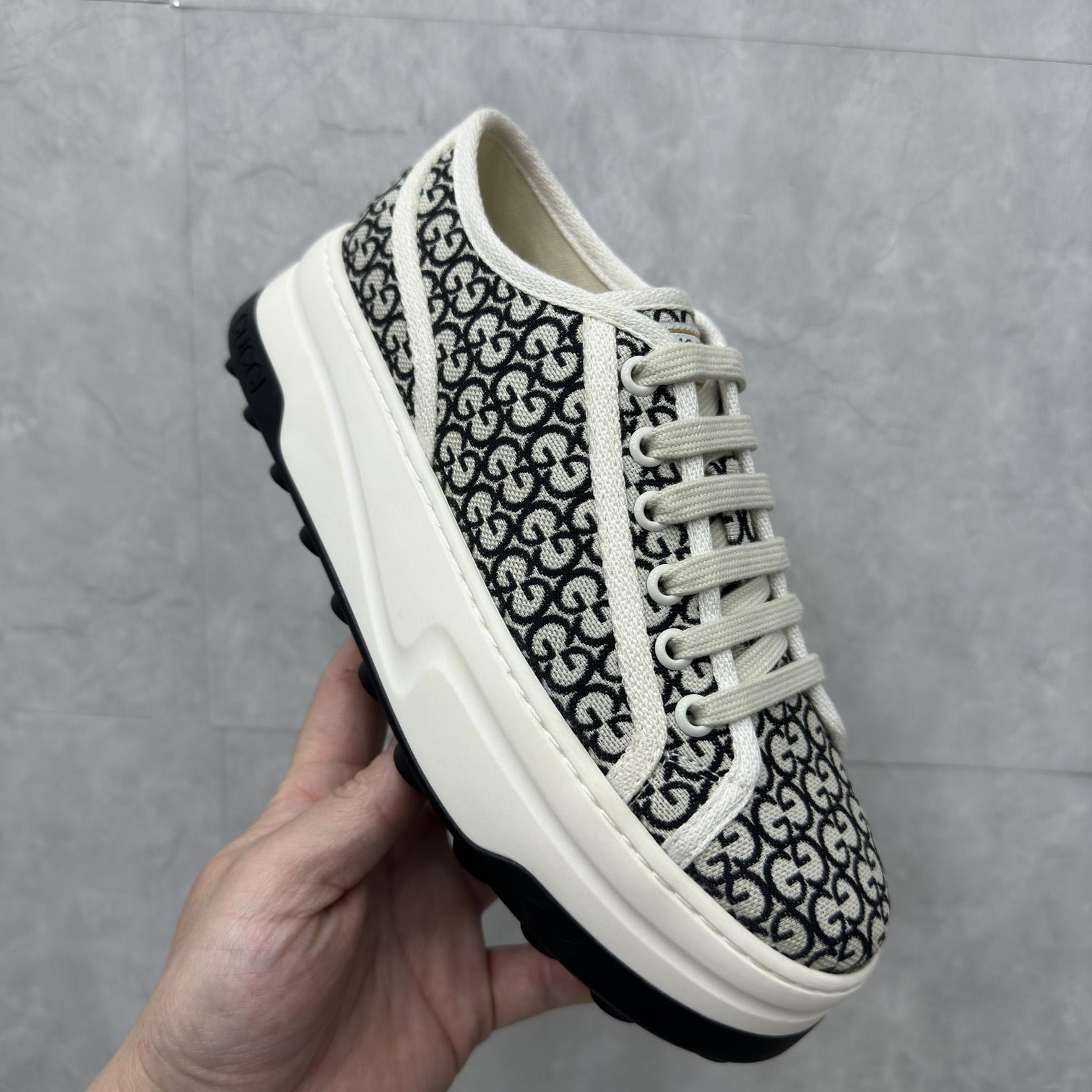 Gucci Women's GG Trainer - PerfectKickZ
