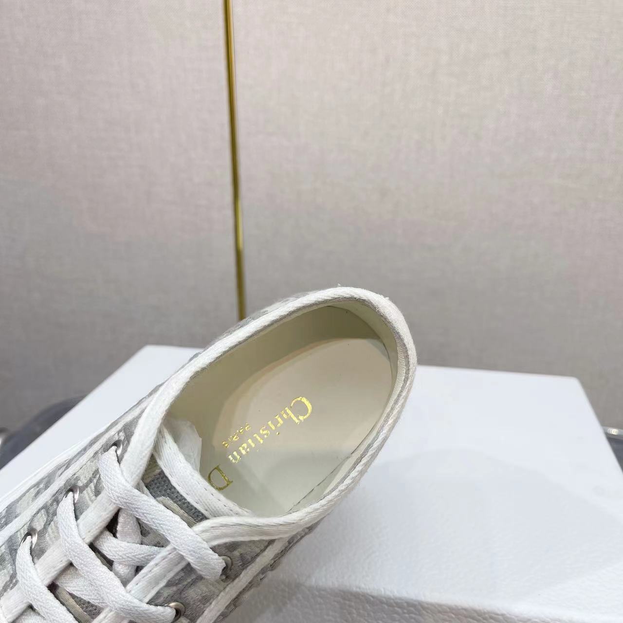 Dior Walk'n'Dior Platform Sneaker - PerfectKickZ