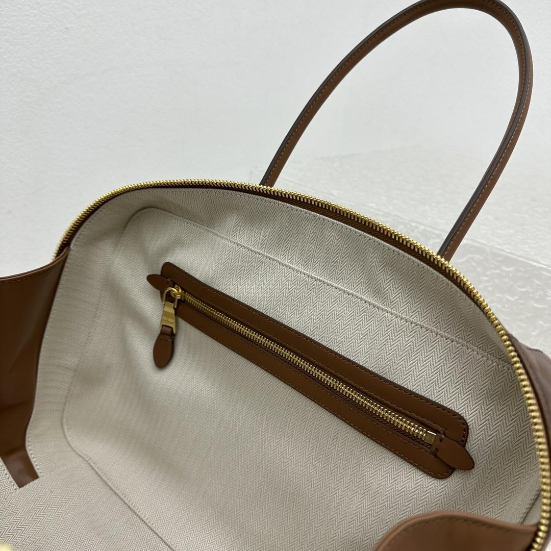 Miu Miu Leather Patchwork Bag - PerfectKickZ