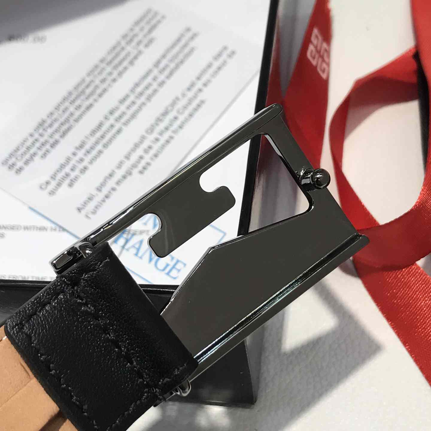 Givenchy  Leather Belt      30mm - PerfectKickZ