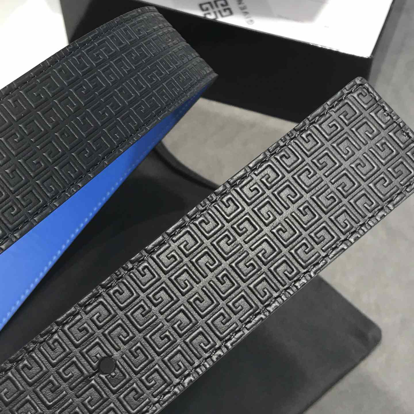 Givenchy 4G Reversible Belt In Leather And 4G Coated Canvas - 