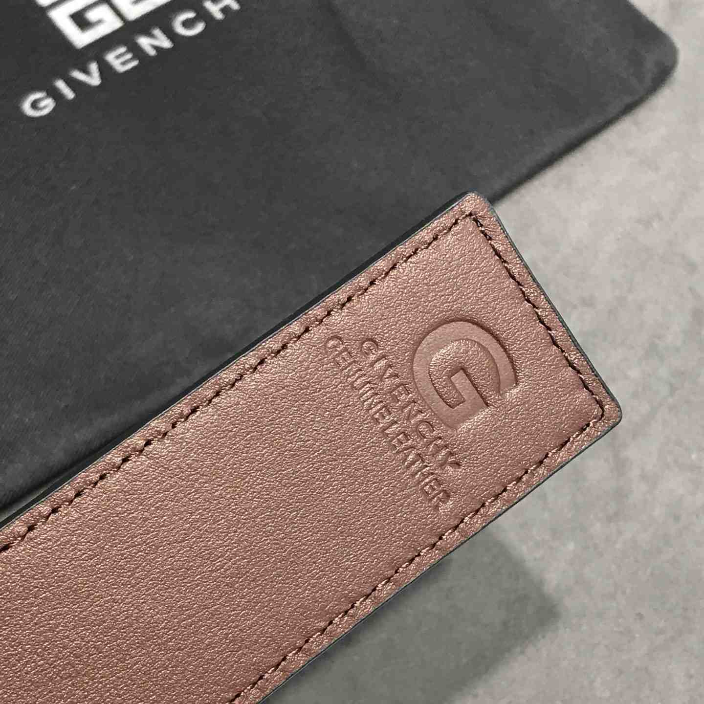 Givenchy 4G Reversible Belt In Leather  - PerfectKickZ