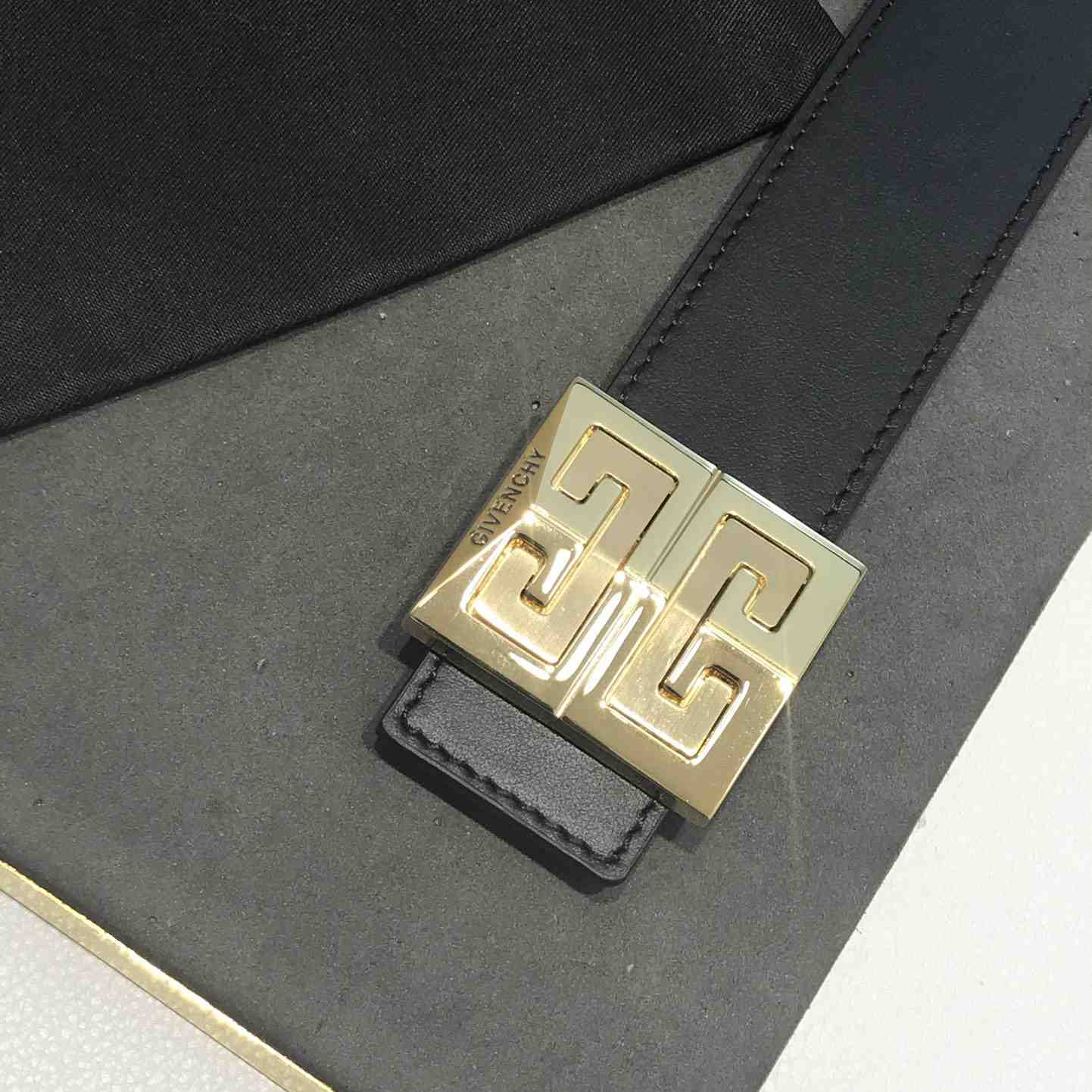 Givenchy 4G Reversible Belt In Leather  - PerfectKickZ