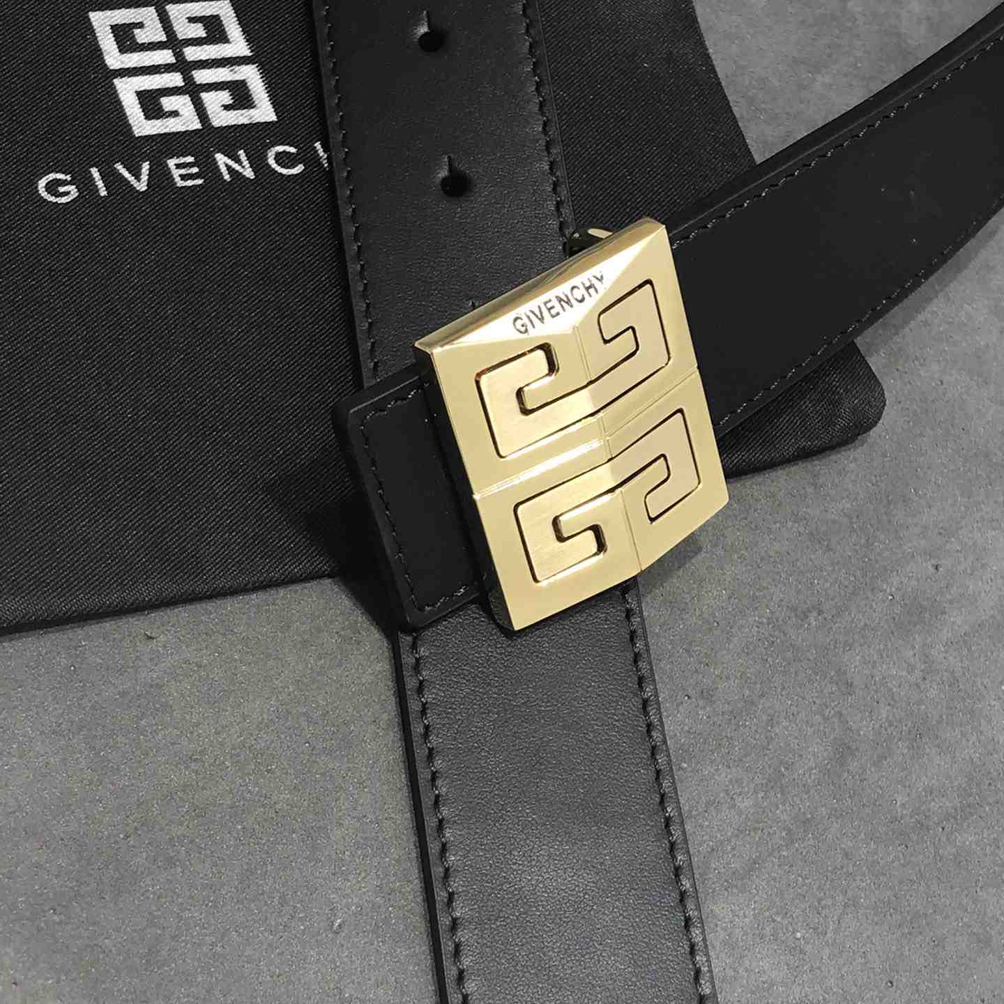 Givenchy 4G Reversible Belt In Leather  - PerfectKickZ