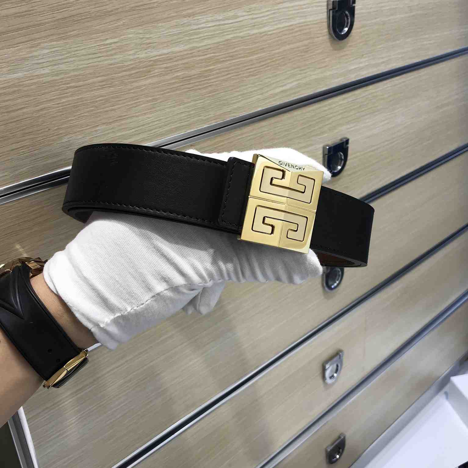 Givenchy 4G Reversible Belt In Leather  - PerfectKickZ