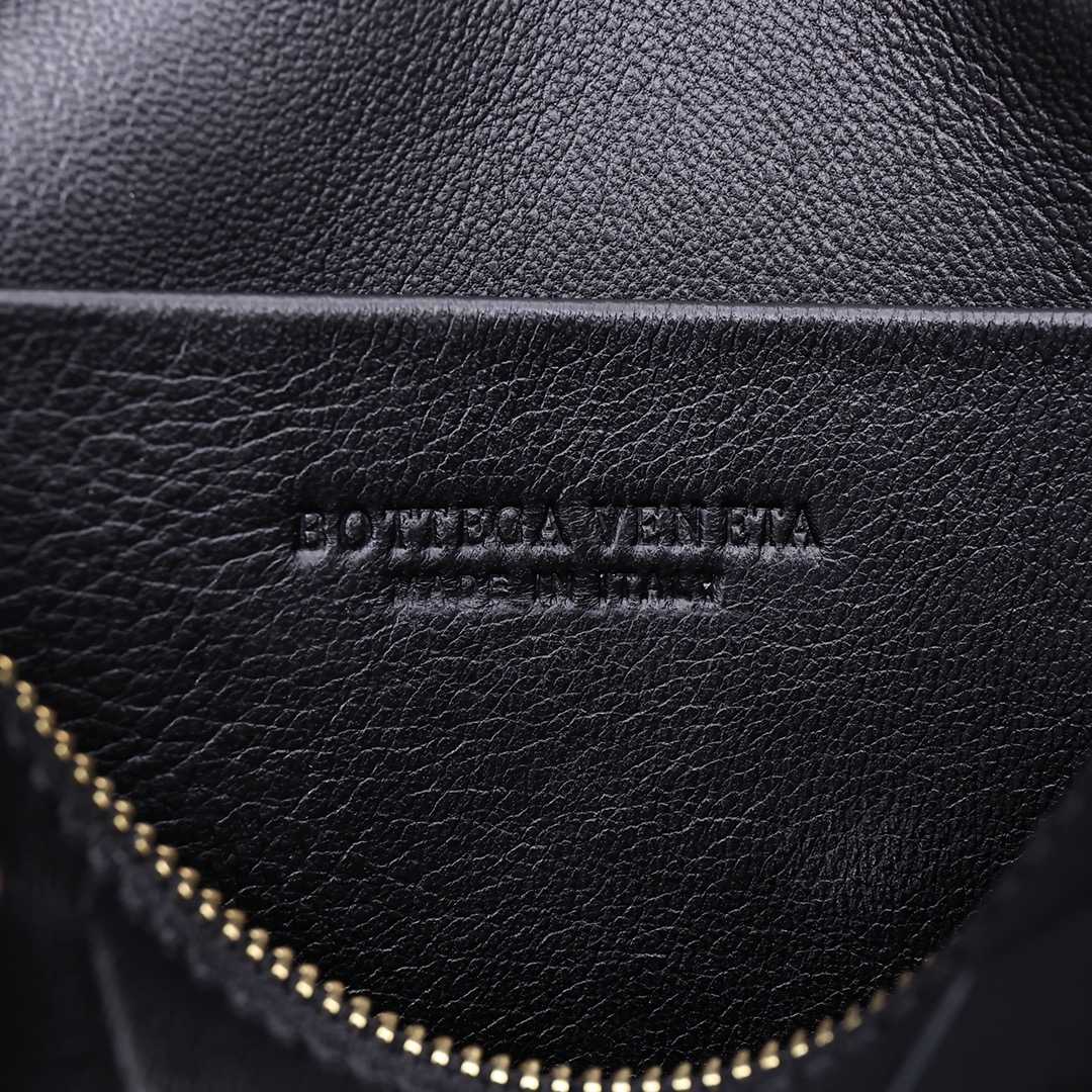 Bottega Veneta Small Loop Camera Bag - PerfectKickZ