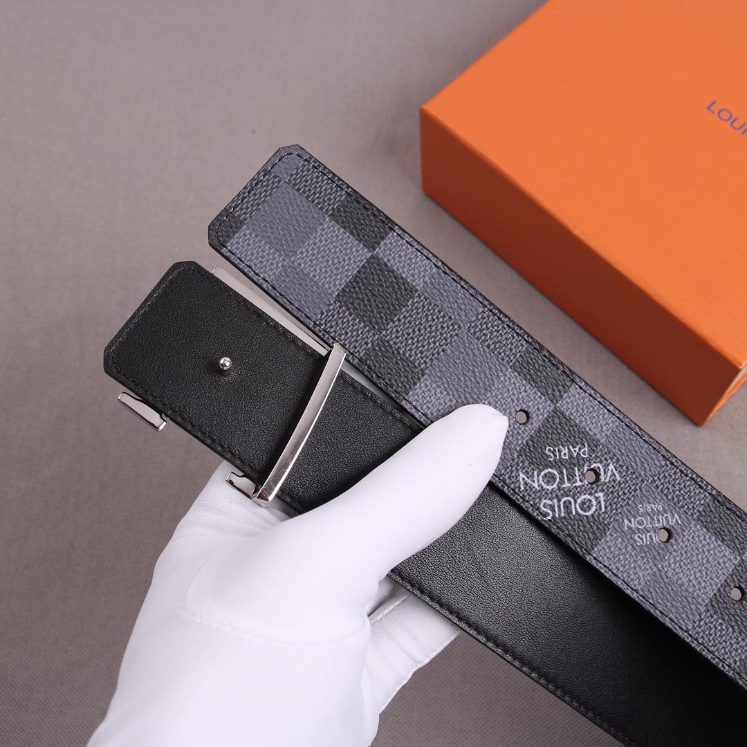 Louis Vuitton Reversible Belt LV Initiales - PerfectKickZ