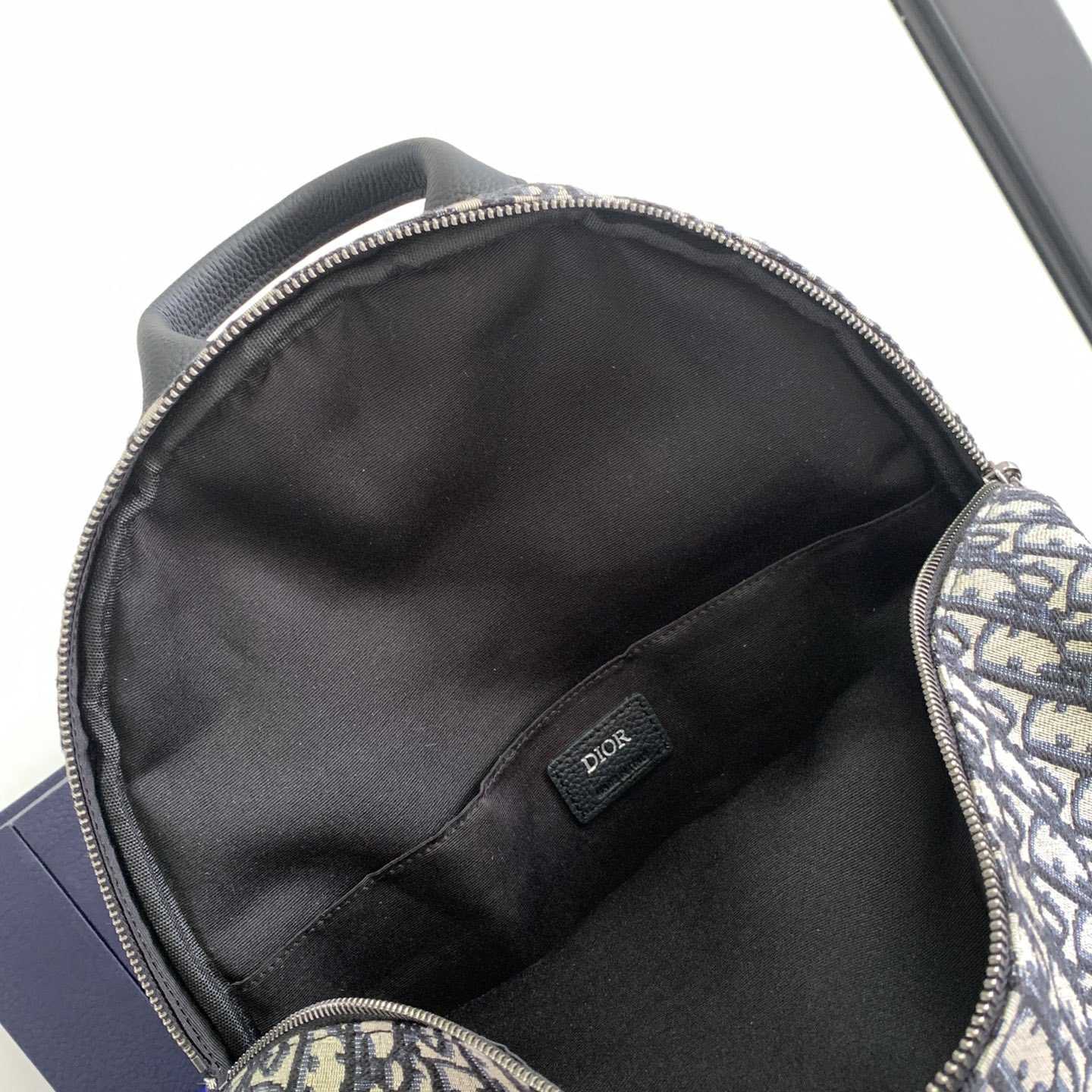 Dior 8 Backpack - PerfectKickZ