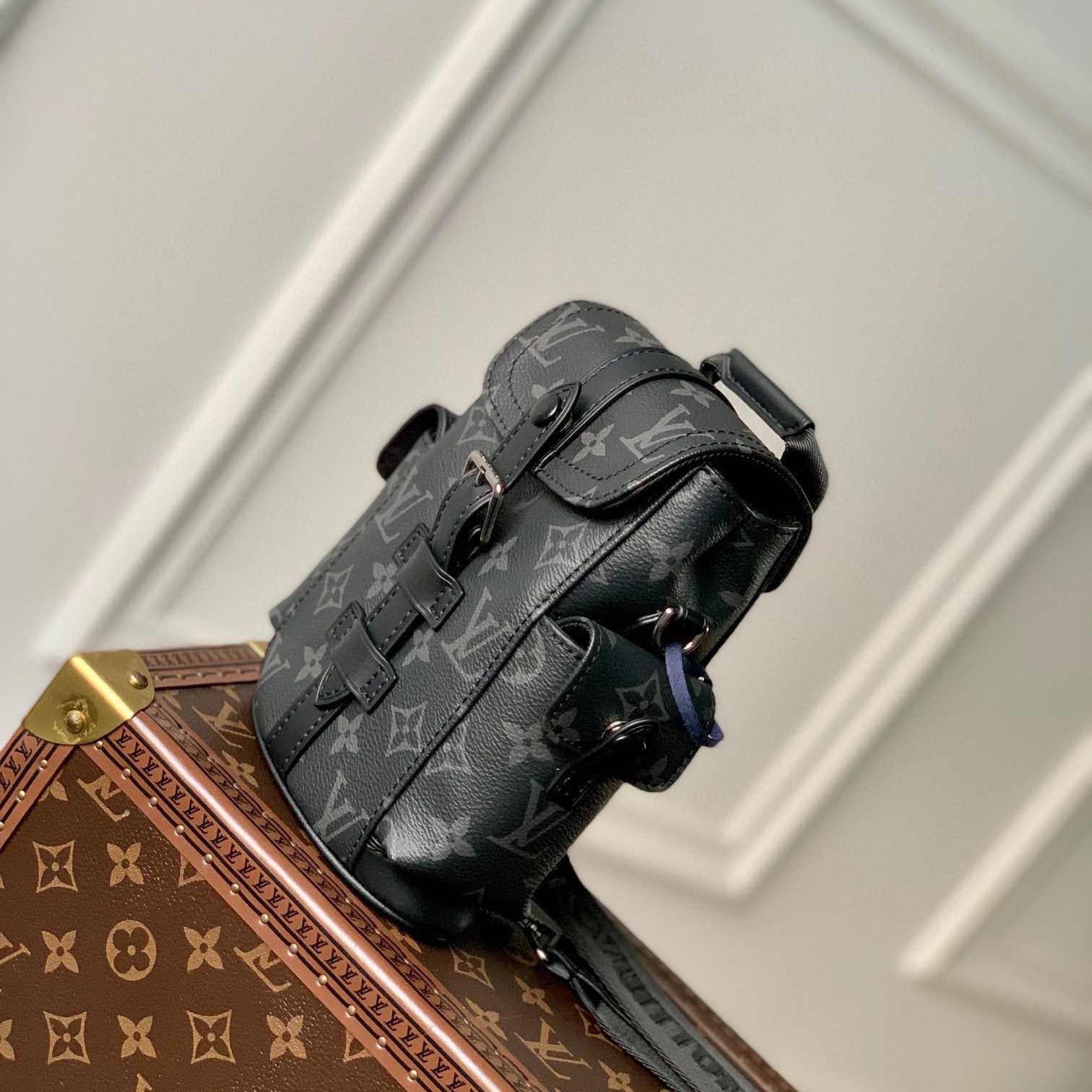 Louis Vuitton Nano Christopher     M82769 - PerfectKickZ