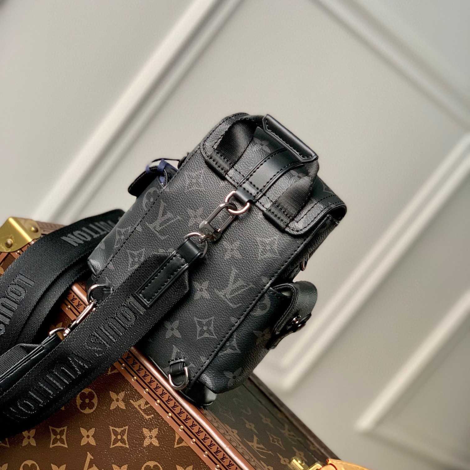 Louis Vuitton Nano Christopher     M82769 - PerfectKickZ