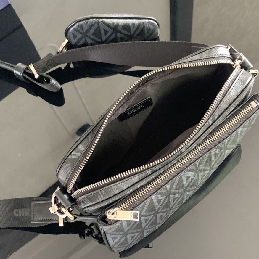 Dior Saddle Triple Pouch     - 