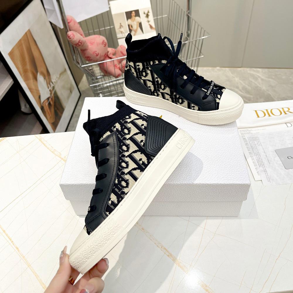 Dior Walk'n'Dior Sneaker - PerfectKickZ