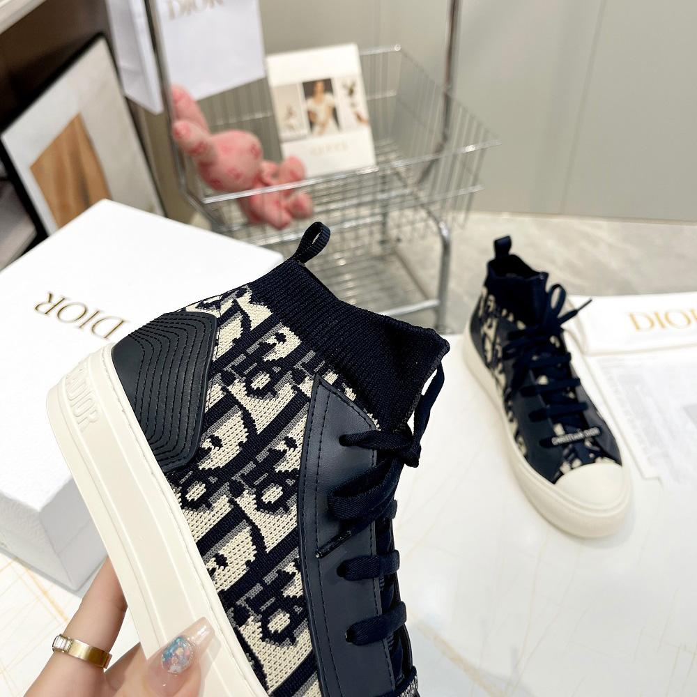 Dior Walk'n'Dior Sneaker - PerfectKickZ