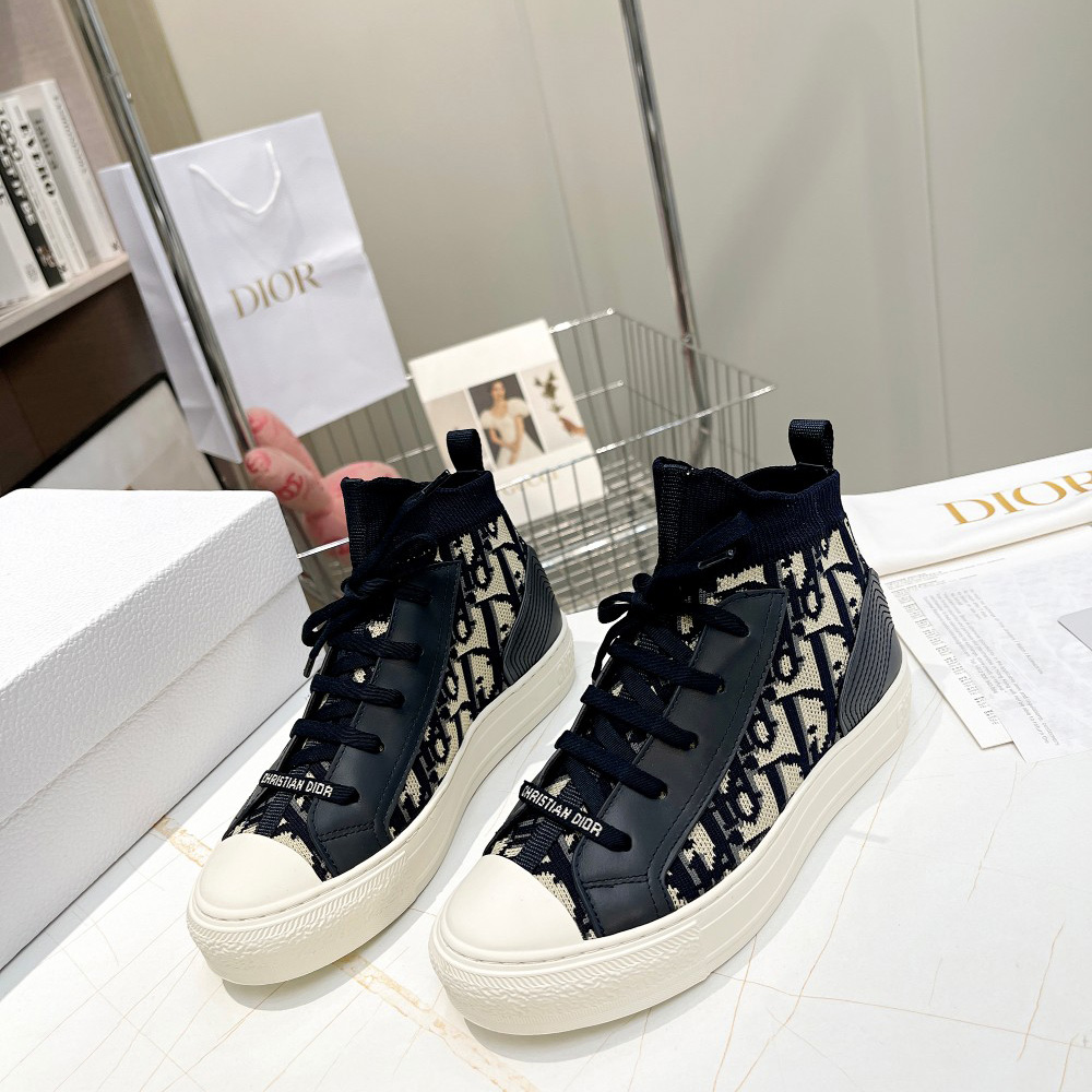 Dior Walk'n'Dior Sneaker - PerfectKickZ