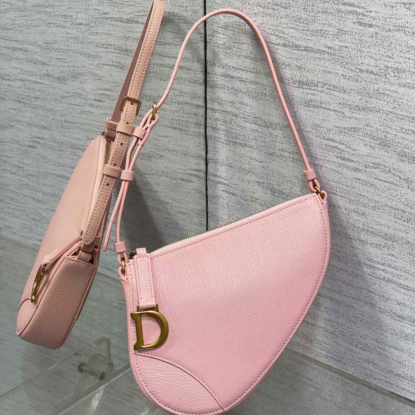 Dior Saddle Shoulder Pouch - PerfectKickZ