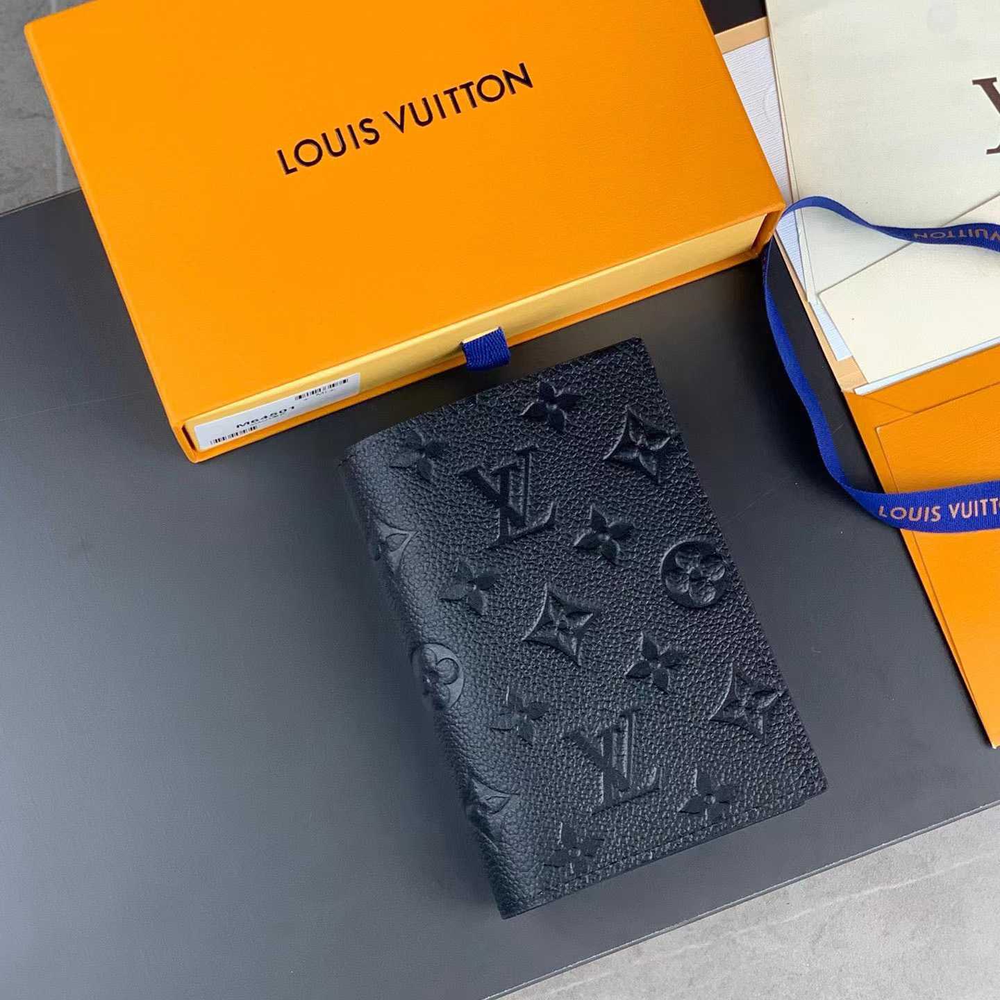Louis Vuitton Passport Cover   M63914 - PerfectKickZ