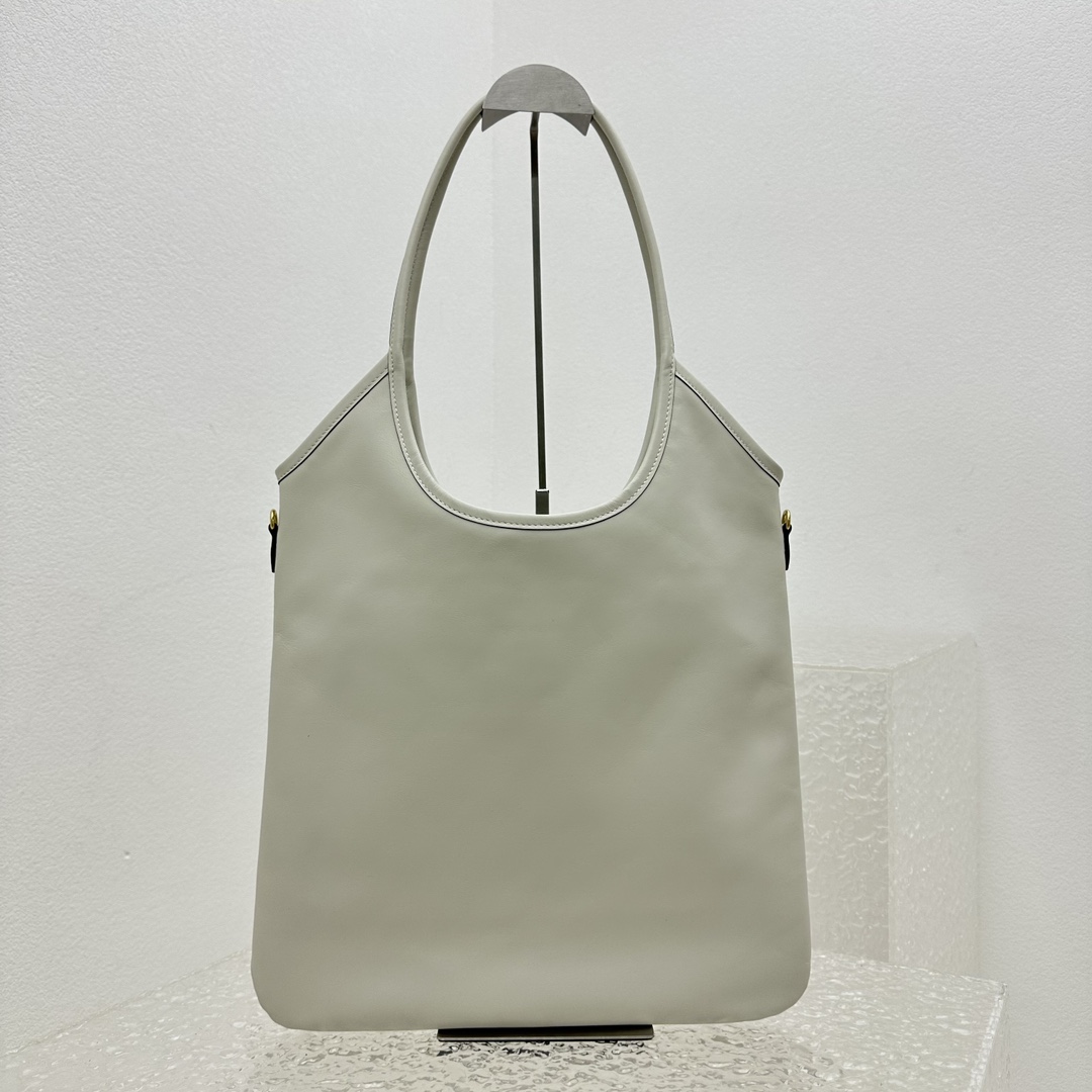 Miu Miu IVY Leather Bag - PerfectKickZ