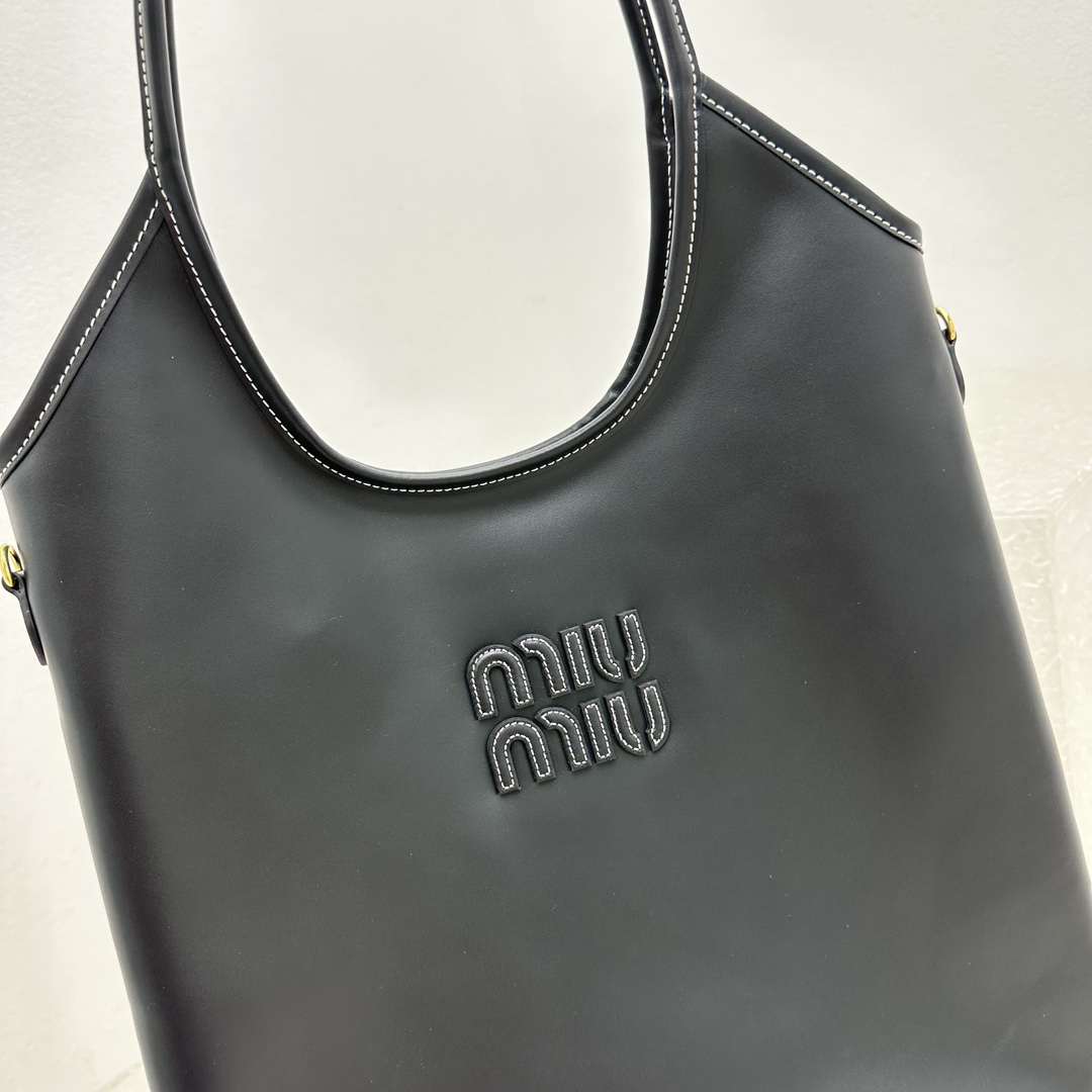 Miu Miu IVY Leather Bag - PerfectKickZ