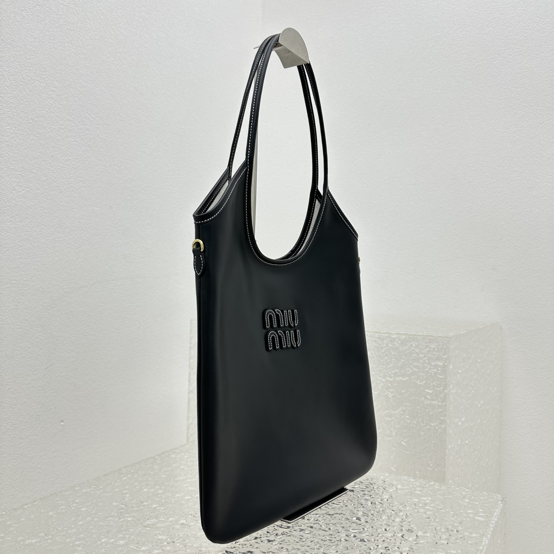 Miu Miu IVY Leather Bag - PerfectKickZ