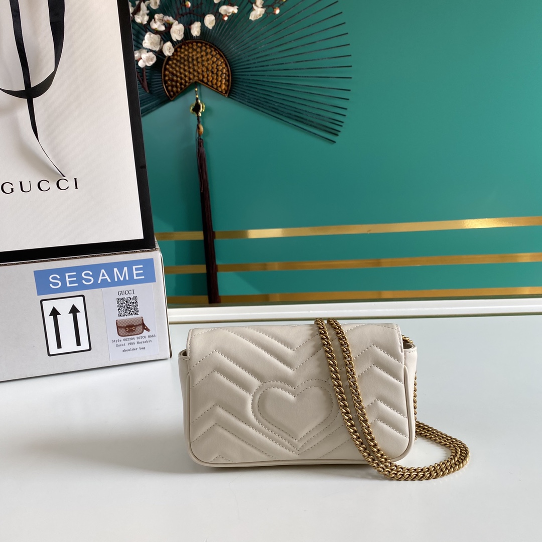 Gucci GG Marmont Super Mini Bag - PerfectKickZ