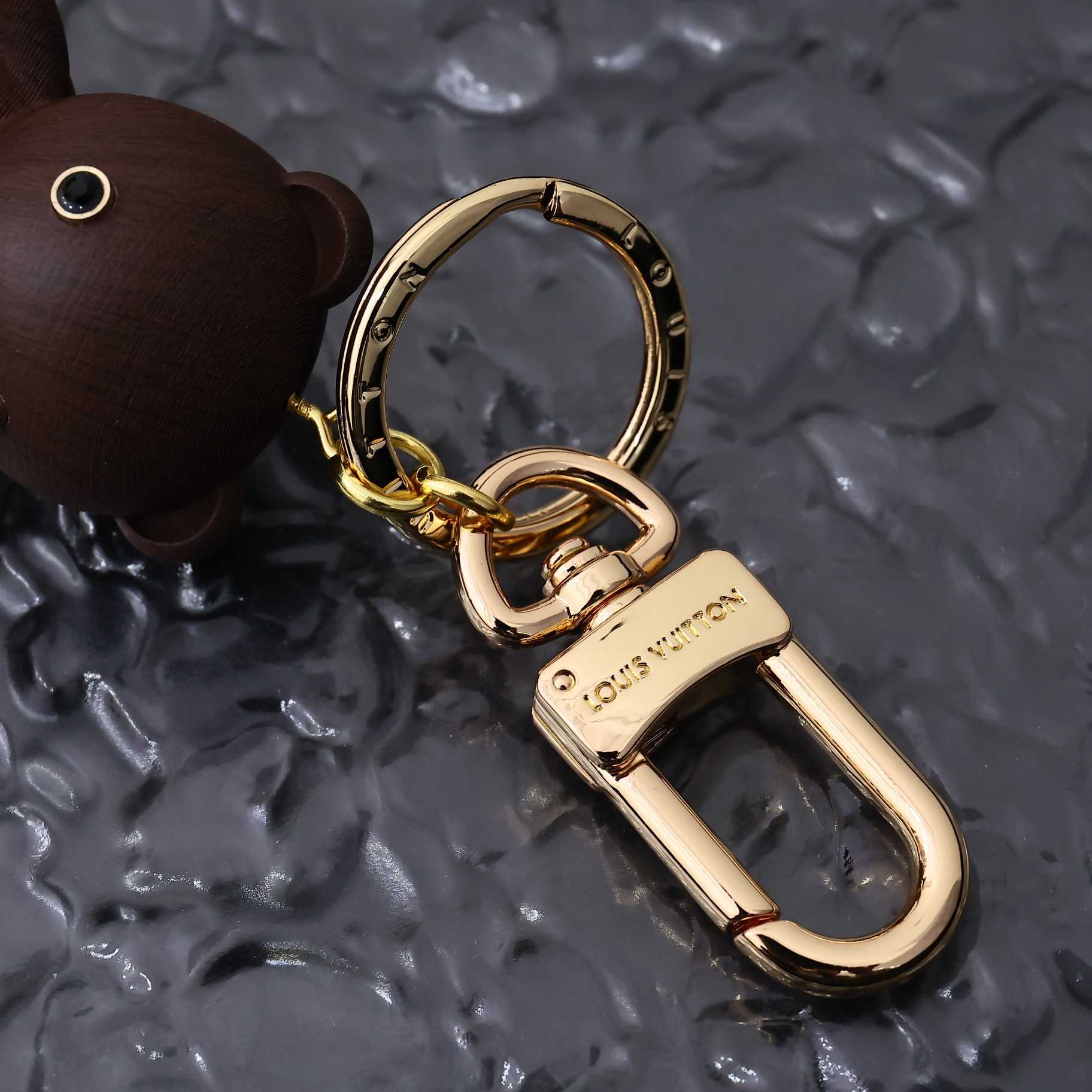 Louis Vuitton LV Teddy Bear Keyring And Bag Charm   M01360 - PerfectKickZ