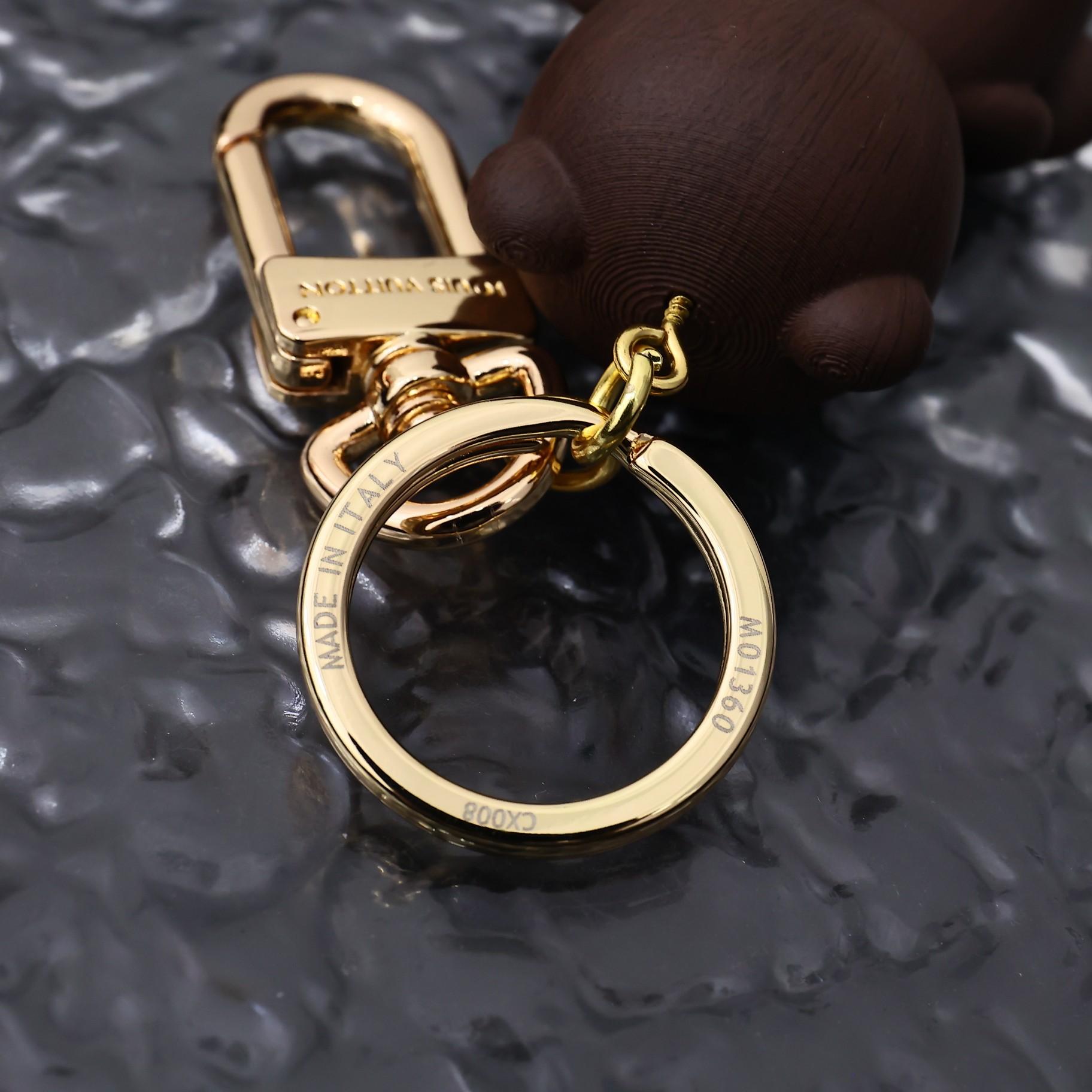Louis Vuitton LV Teddy Bear Keyring And Bag Charm   M01360 - PerfectKickZ