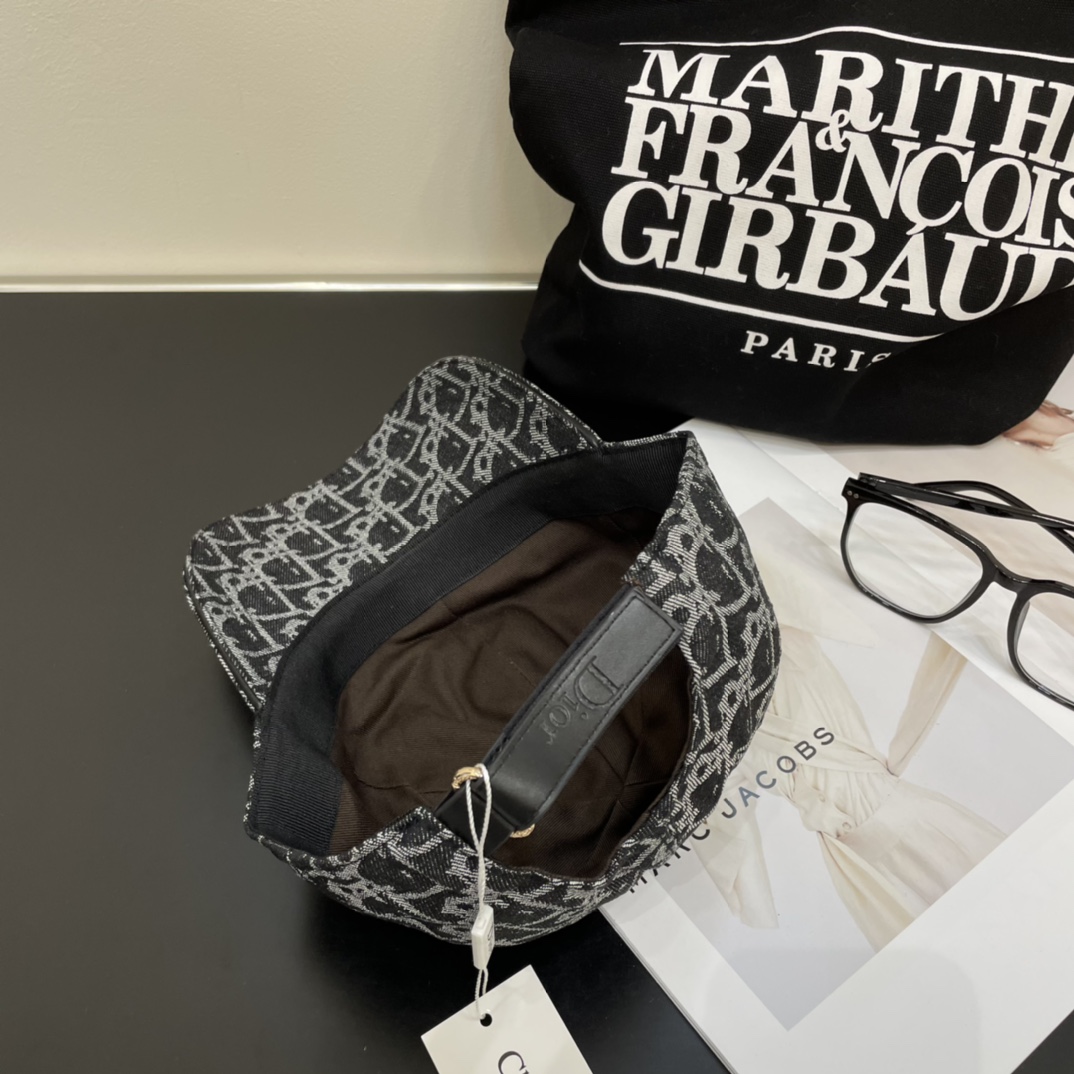 Dior Oblique Baseball Cap - PerfectKickZ