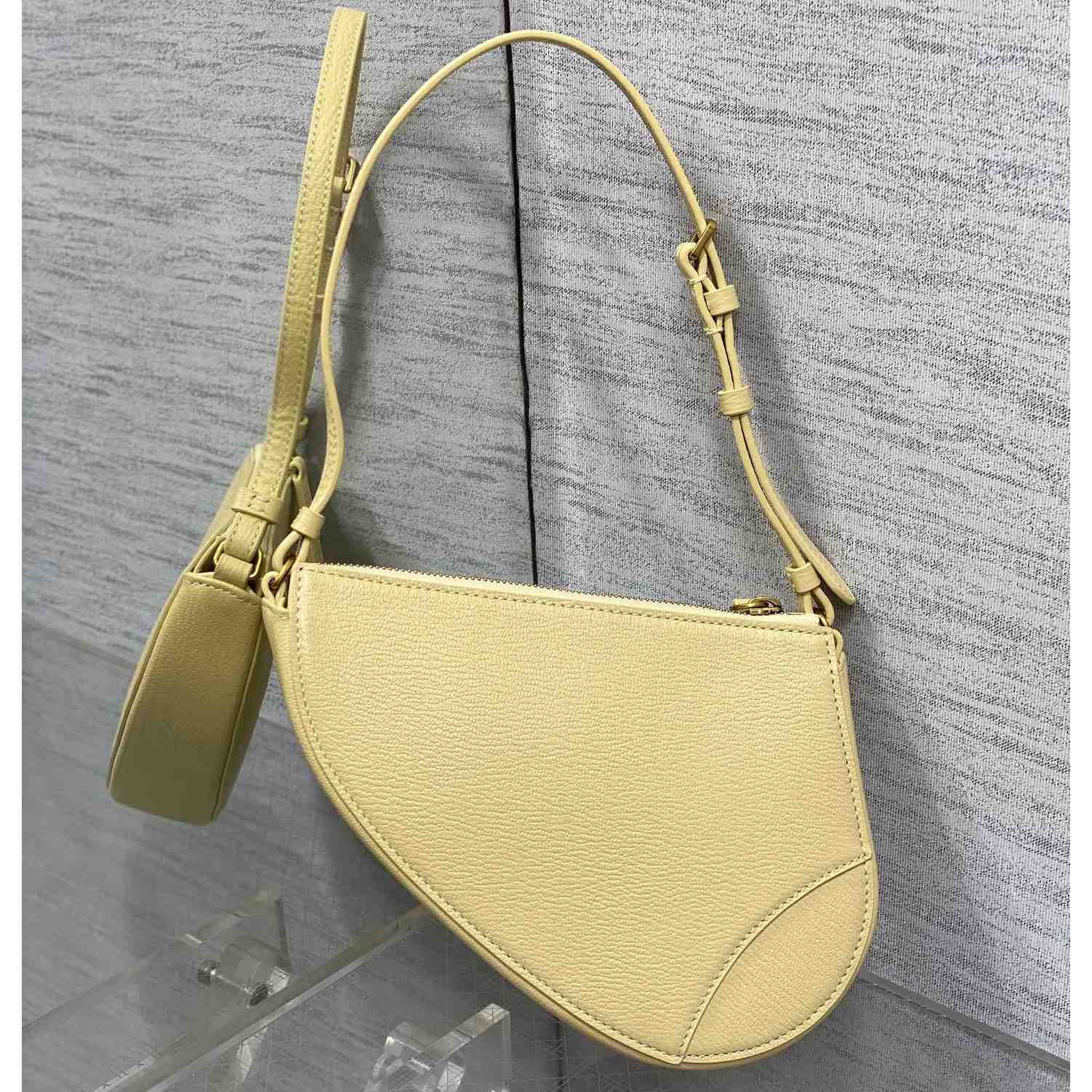 Dior Saddle Shoulder Pouch - PerfectKickZ