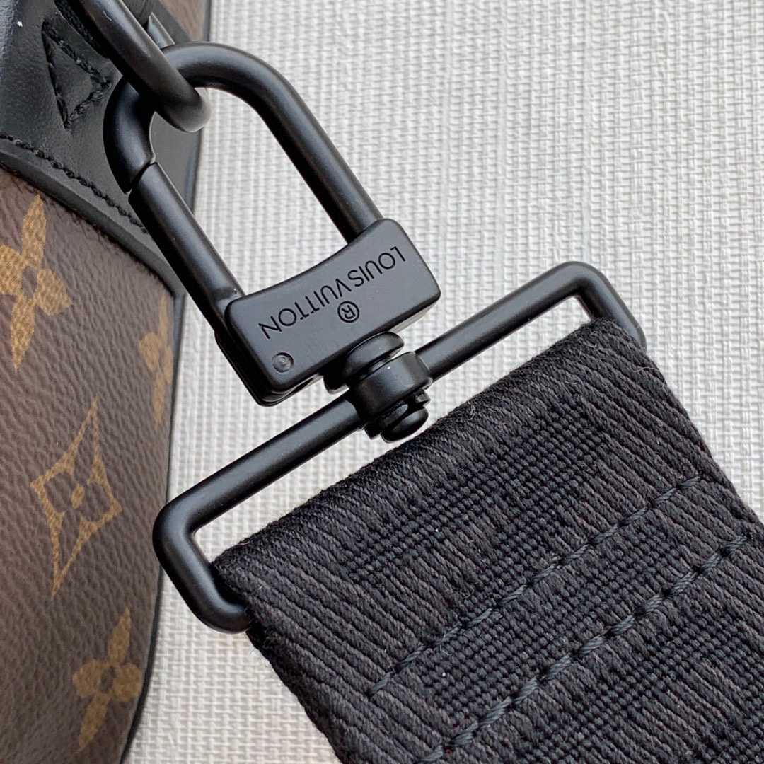 Louis Vuitton S Lock Messenger    M45806 - 