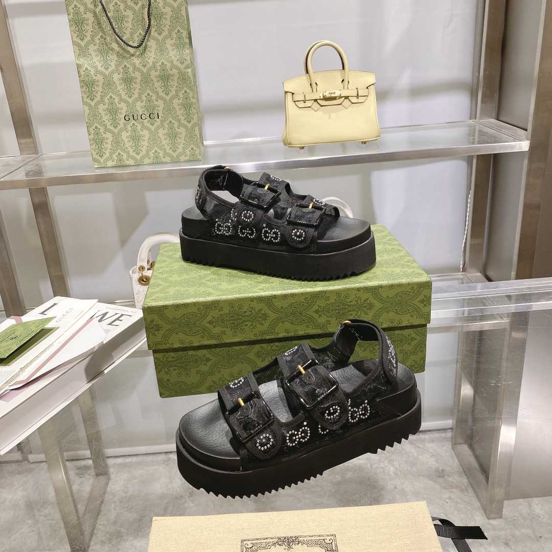 Gucci Women's GG Sandal With Crystals - PerfectKickZ