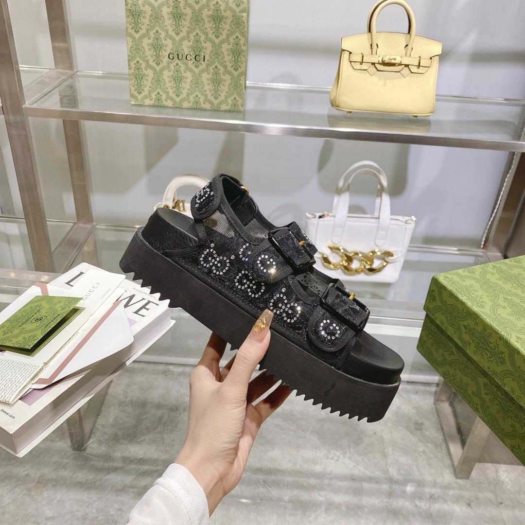 Gucci Women's GG Sandal With Crystals - PerfectKickZ