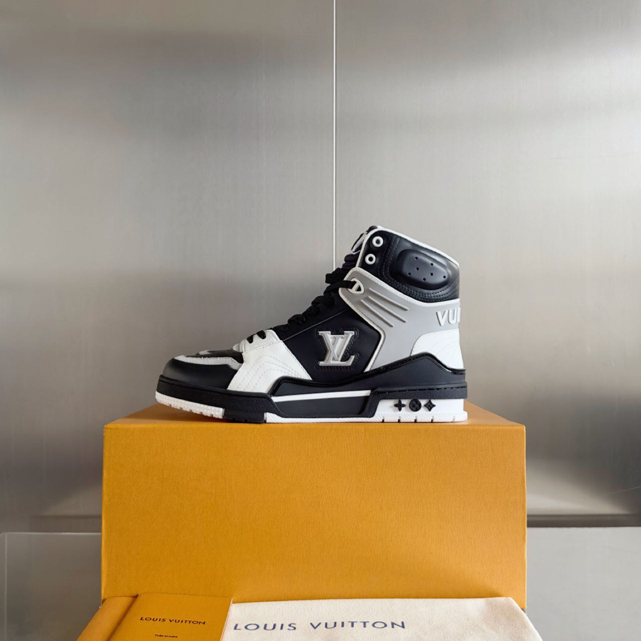 Louis Vuitton LV Trainer Sneaker            - PerfectKickZ